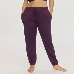 Girlfriend Collection Plum ReSet Jogger XXL